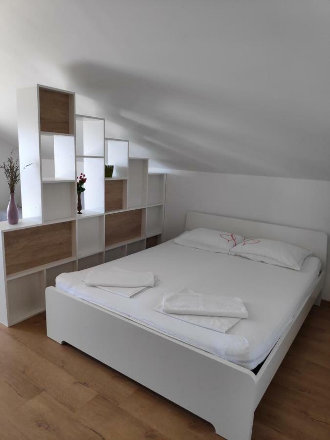 Apartman Anicic Podaca Luaran gambar