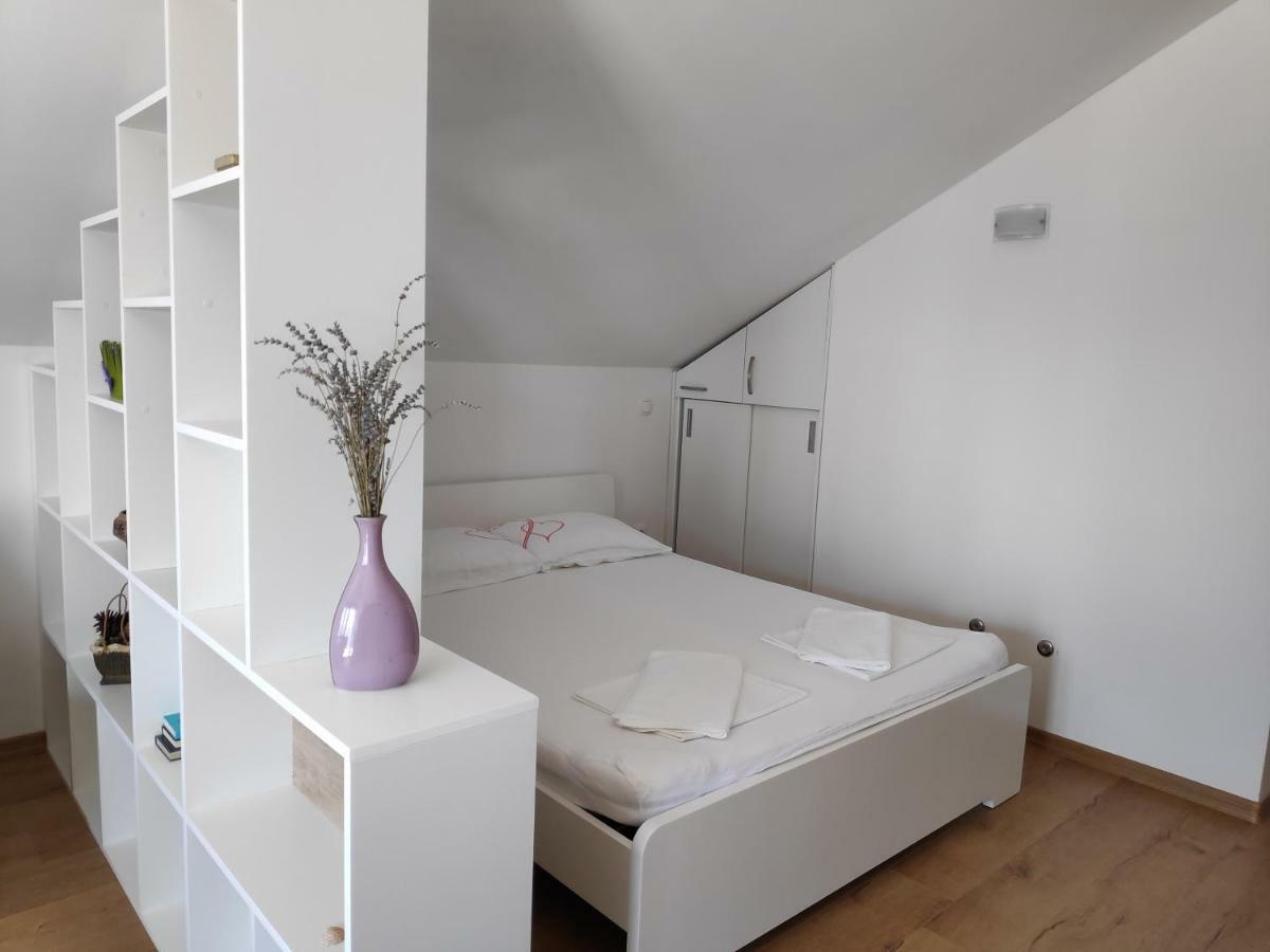 Apartman Anicic Podaca Luaran gambar