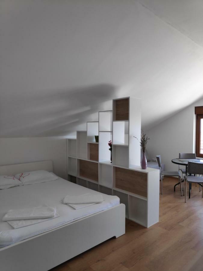 Apartman Anicic Podaca Luaran gambar